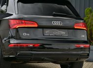 Audi Q5 2.0Tdi ULTRA Quattro S Tronic S LINE+