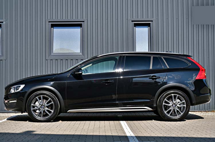 Volvo V60 Cross Country D4 Geartronic SUMMUM