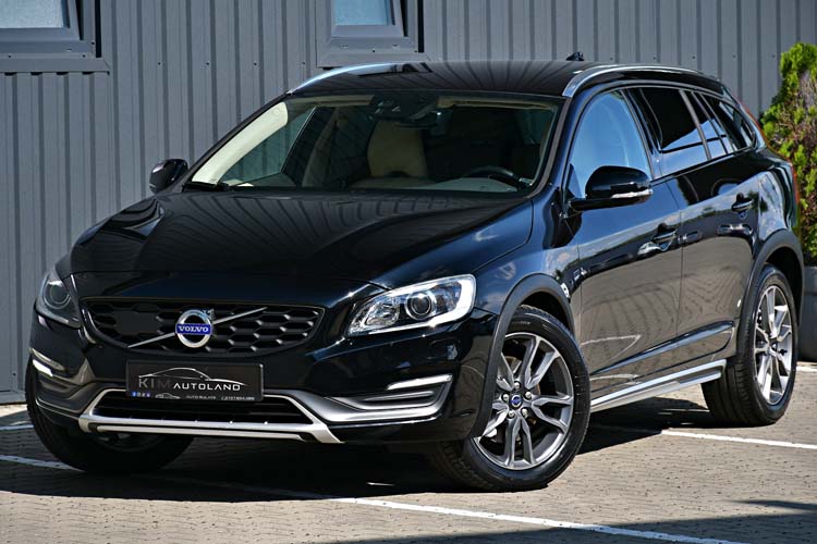 Volvo V60 Cross Country D4 Geartronic SUMMUM