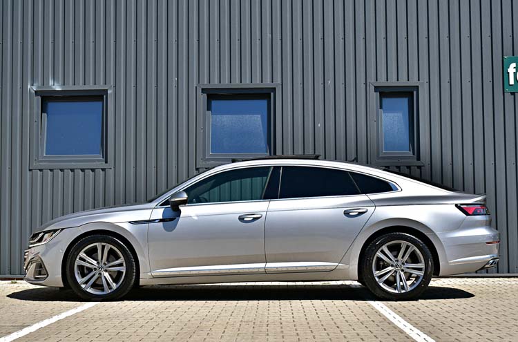 Volkswagen ARTEON 2.0 TDI DSG R-Line Facelift