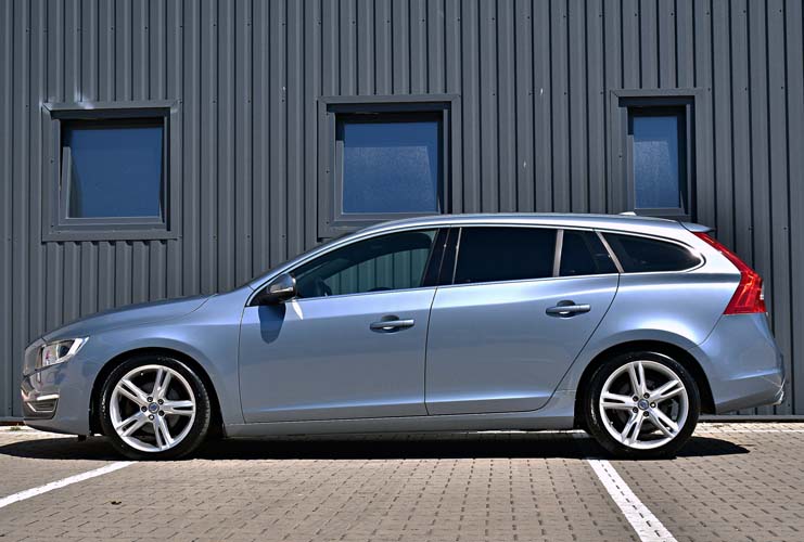 Volvo V60 D4 Geartronic Summum Edition