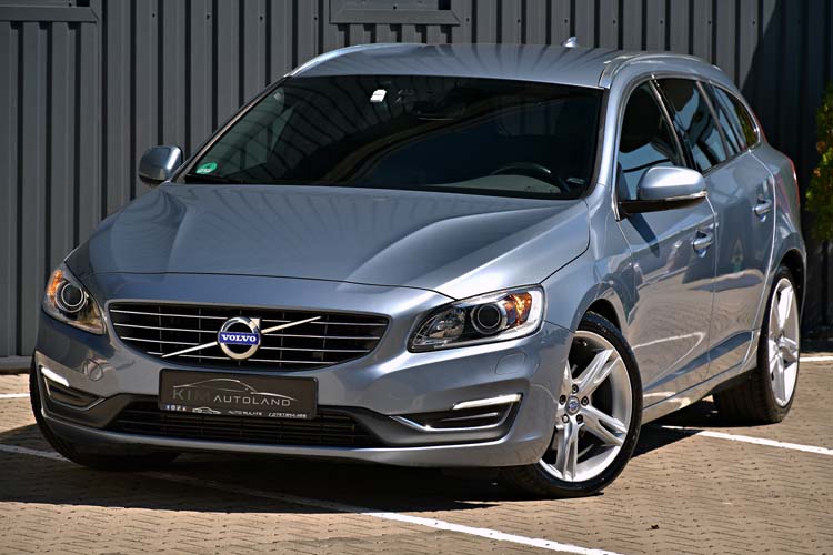 Volvo V60 D4 Geartronic Summum Edition