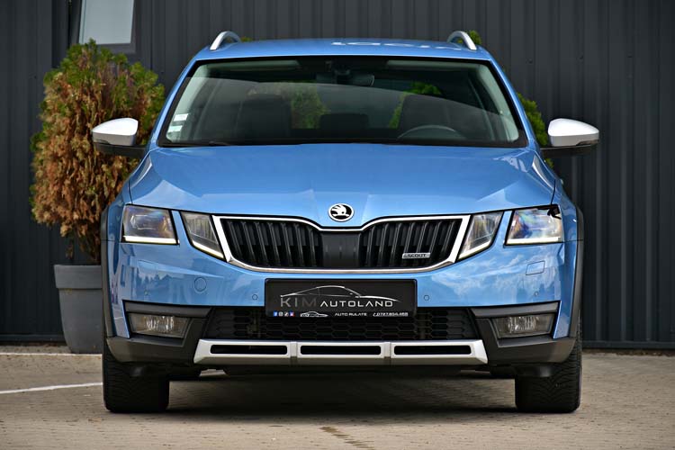 Skoda Octavia Combi 2.0 TDI (Green Tec) 4X4 DSG Scout