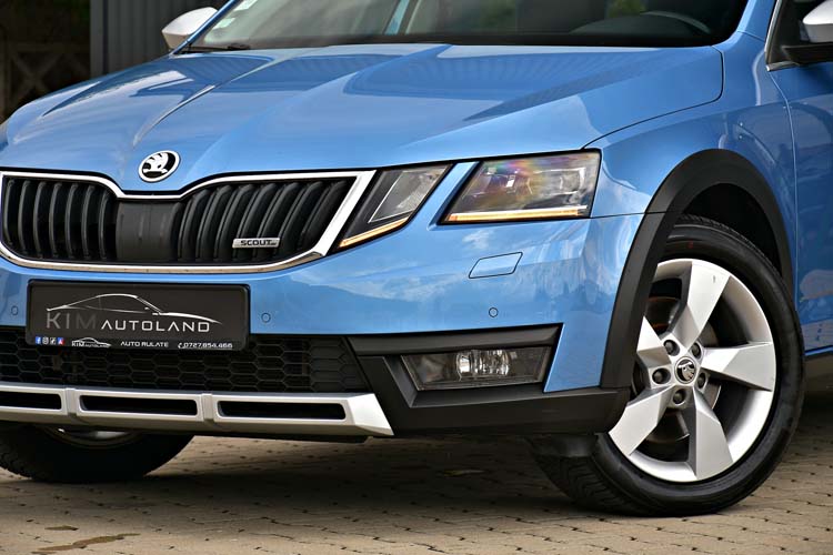 Skoda Octavia Combi 2.0 TDI (Green Tec) 4X4 DSG Scout