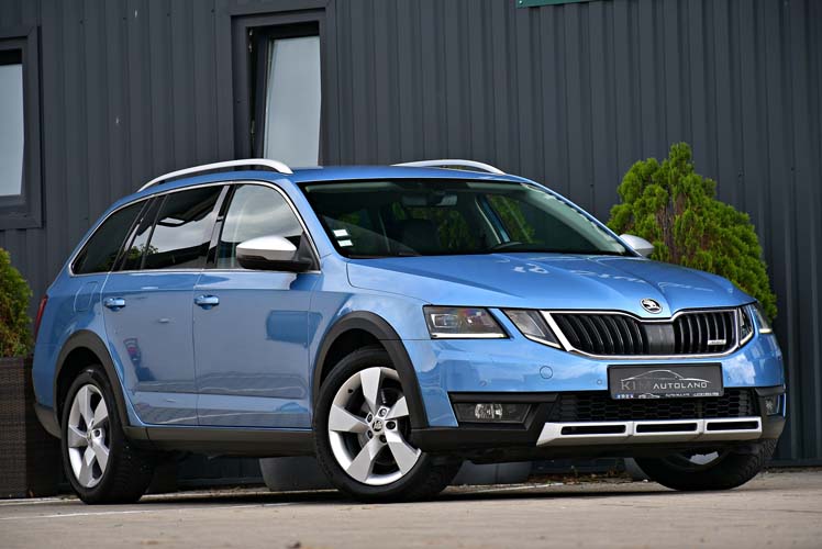 Skoda Octavia Combi 2.0 TDI (Green Tec) 4X4 DSG Scout