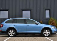 Skoda Octavia Combi 2.0 TDI (Green Tec) 4X4 DSG Scout