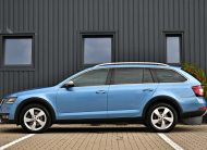 Skoda Octavia Combi 2.0 TDI (Green Tec) 4X4 DSG Scout