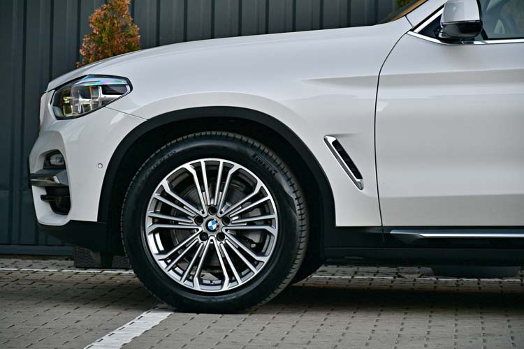 BMW X3 20d xDrive LuxuryLine Edition