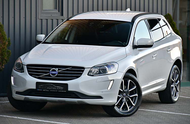 Volvo XC60 2.4 D4 AWD Momentum Edition