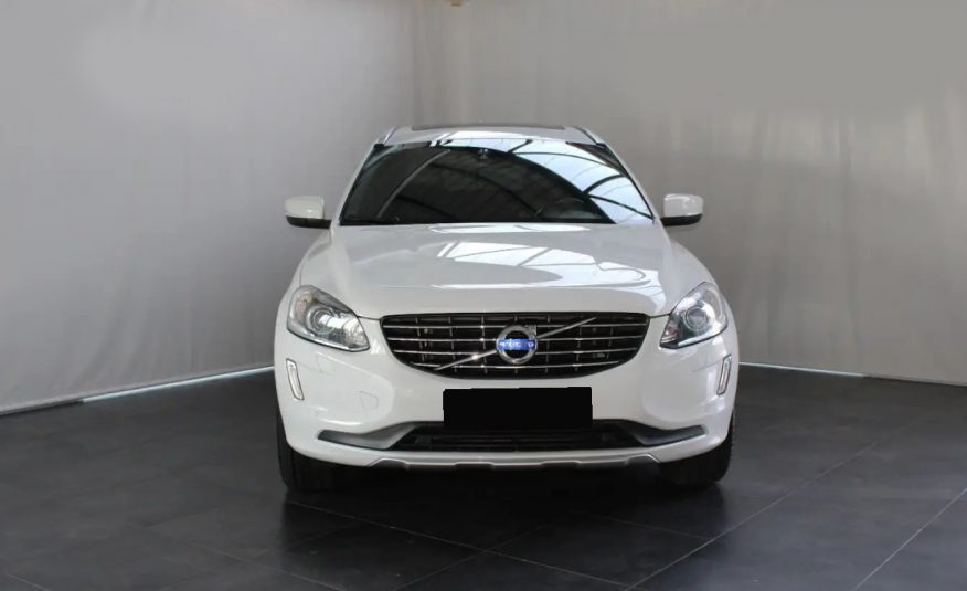 Volvo XC60 2.4 D4 AWD Momentum Edition