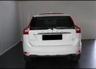 Volvo XC60 2.4 D4 AWD Momentum Edition