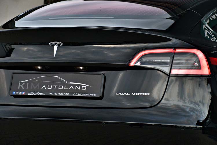 TESLA Model 3 AWD Dual Motor LONG RANGE AWD