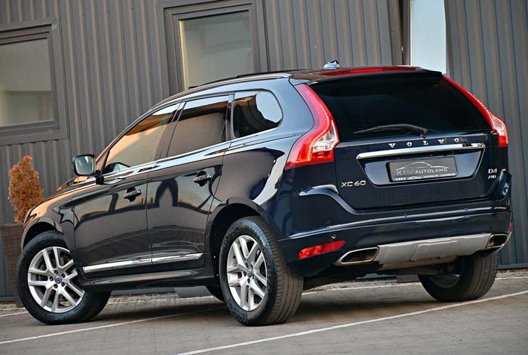 Volvo XC60 2.4 D4 AWD Summum Edition