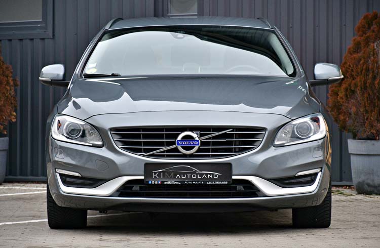 Volvo V60 D3 Geartronic Momentum Edition