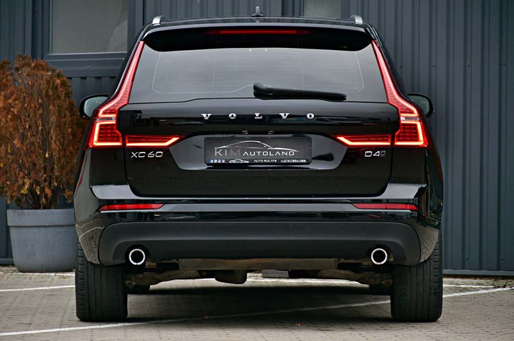 Volvo XC60 2.0 D4 AWD Momentum PRO