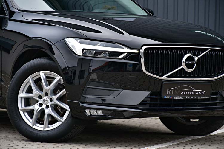 Volvo XC60 2.0 D4 AWD Momentum PRO