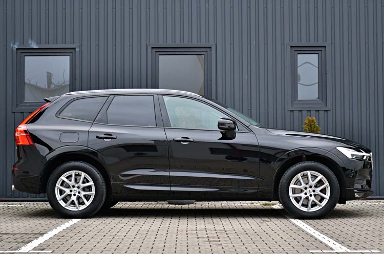 Volvo XC60 2.0 D4 AWD Momentum PRO