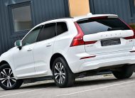 Volvo XC60 2.0 B4 MHEV AT8 AWD Momentum PRO