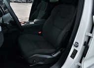 Volvo XC60 2.0 B4 MHEV AT8 AWD Momentum PRO