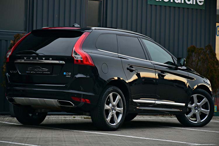 Volvo XC60 2.4 D5 AWD 4X4 Summum Edition