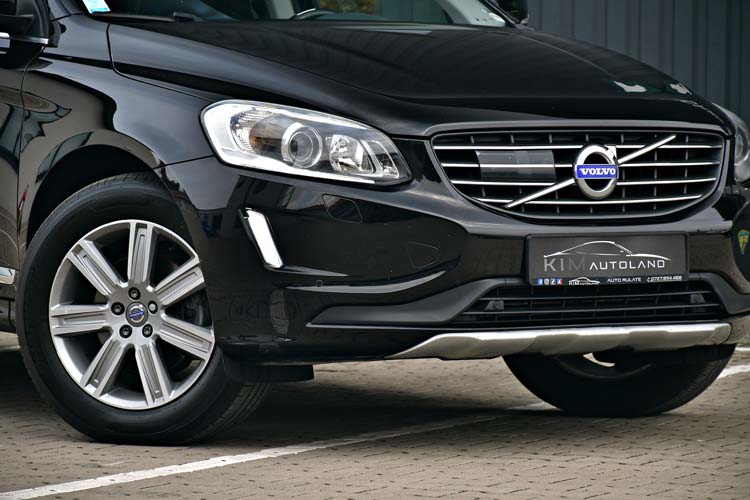 Volvo XC60 2.0 D4 SIGNATURE EDITION