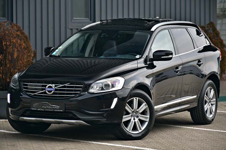 Volvo XC60 2.0 D4 SIGNATURE EDITION