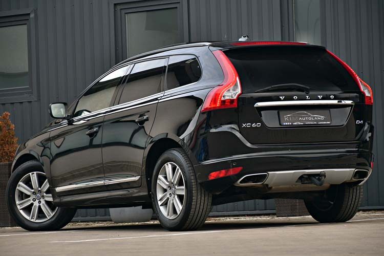 Volvo XC60 2.0 D4 SIGNATURE EDITION