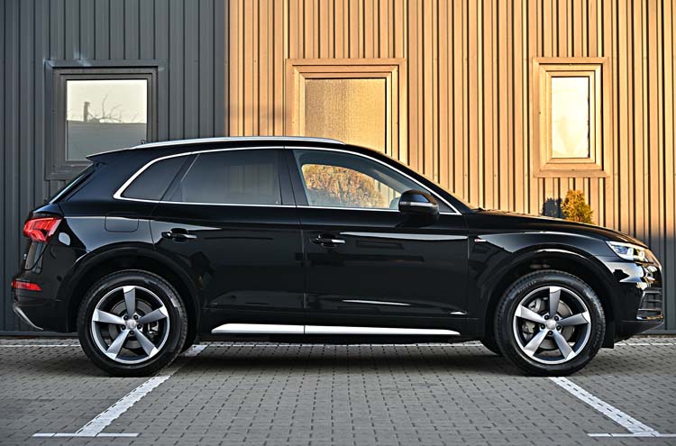 Audi Q5 2.0Tdi ULTRA Quattro S Tronic S LINE+