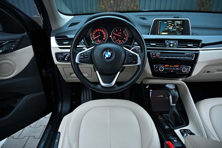 BMW X1 xDrive 18d xLine Luxury