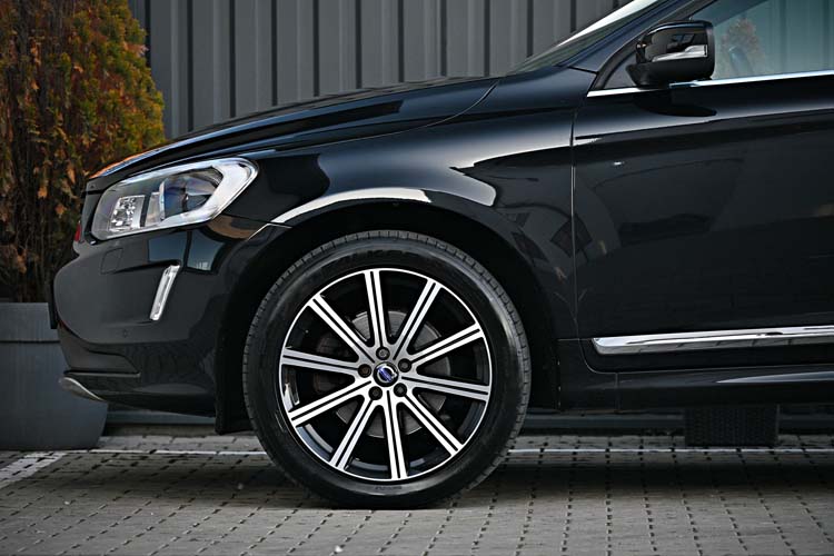 Volvo XC60 2.4 D5 AWD 4X4 Summum Edition