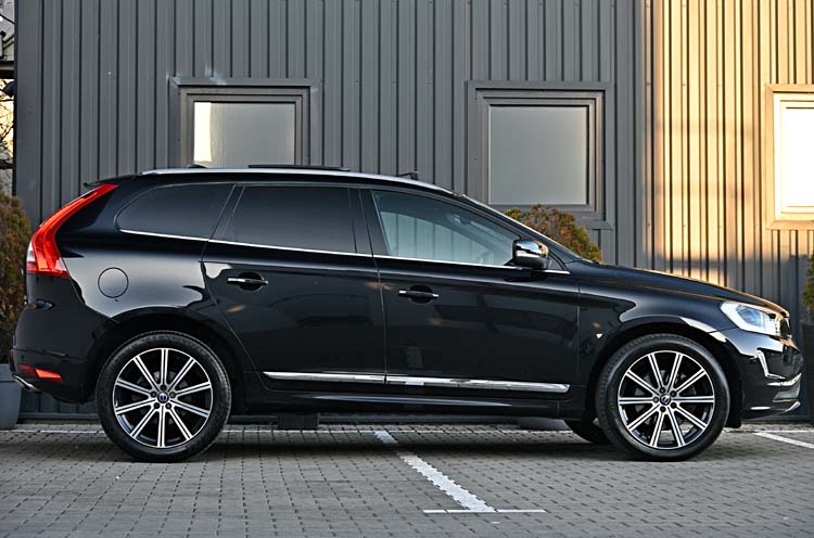 Volvo XC60 2.4 D5 AWD 4X4 Summum Edition