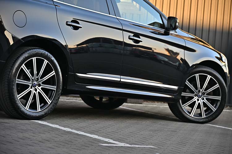 Volvo XC60 2.4 D5 AWD 4X4 Summum Edition